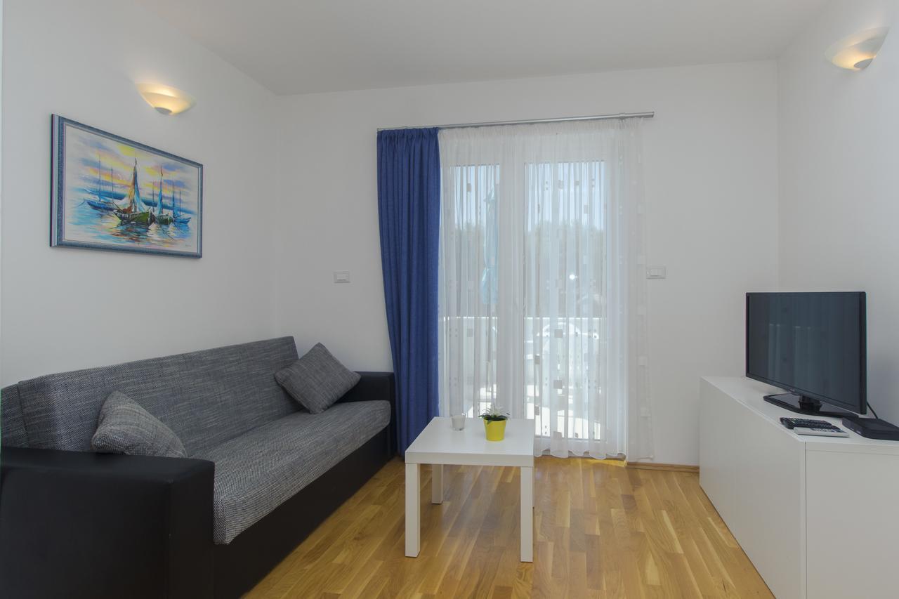 Apartments Villa Tribunj Tribalj Eksteriør bilde